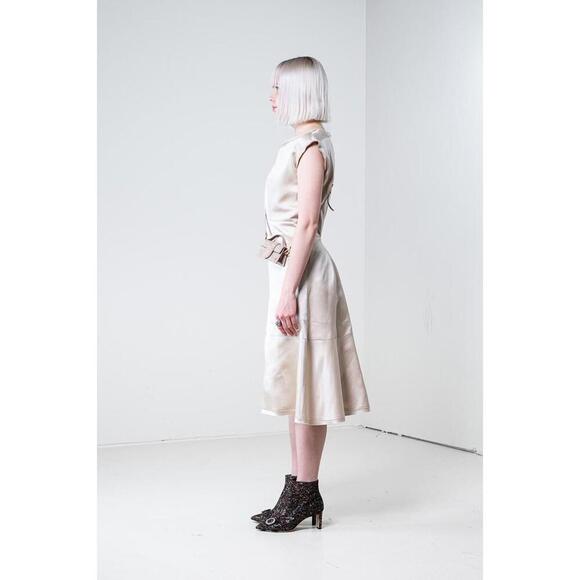 Jil Sander Beige Silk Sleevless Dress - Picture 3 of 8